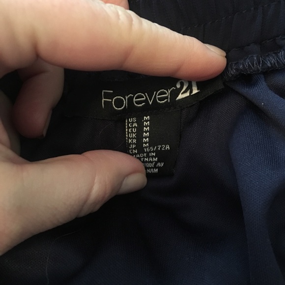 Navy blue skirt - Picture 5 of 8